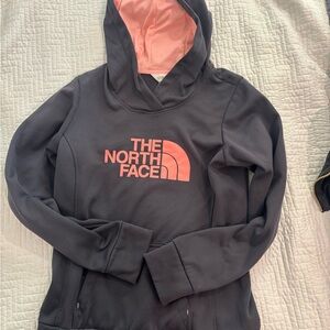EUC The North Face hoodie